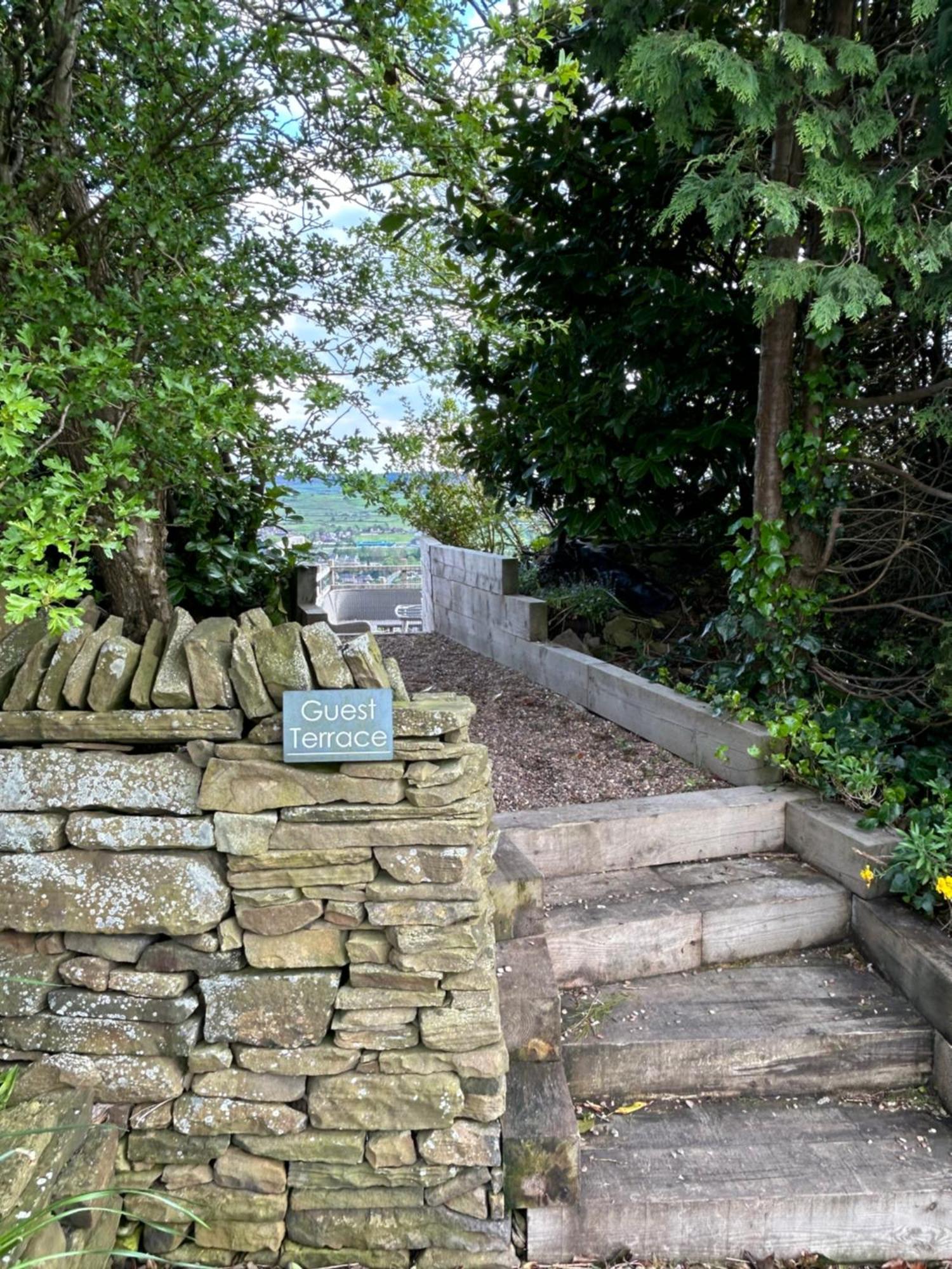 Holiday home The Coach House & The Stables Holiday Homes Windy Bank Hall Green Moor Yorkshire Peak District *